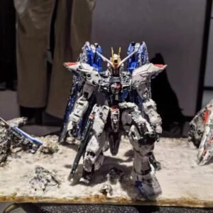 Weathered finish on Gundam armor
