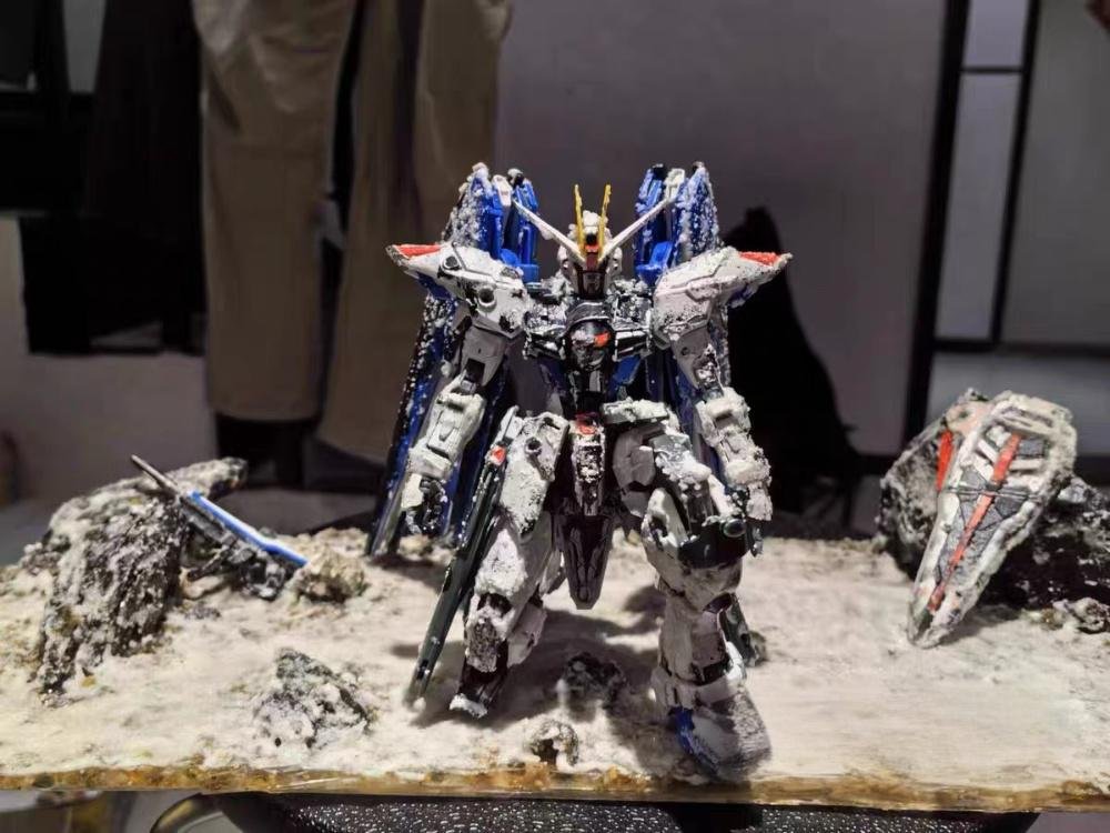 Custom Aquarium Figurines - Image 5